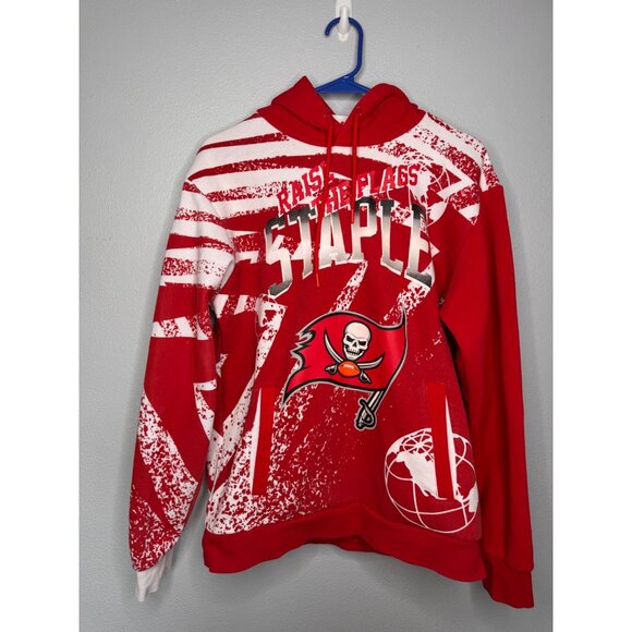 NFL x Staple Red Tampa Bay Buccaneers Pullover Hoodie SZ M All Over Print - Picture 2 of 12